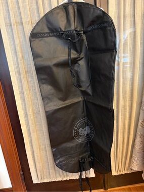 Canada Goose Black Garment Bag